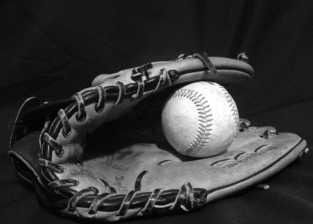 The Dangers of Year-Round Training in Youth&nbsp;Baseball
